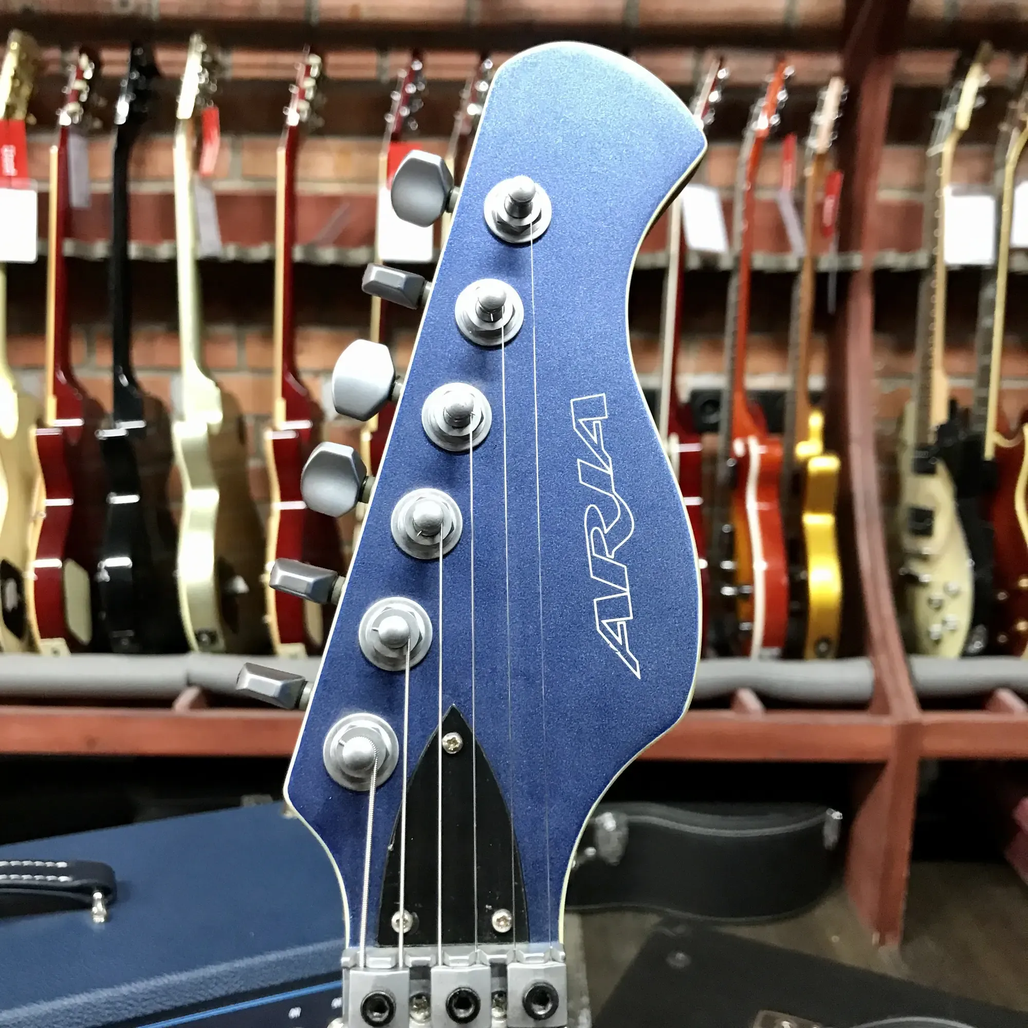 Изображение №5