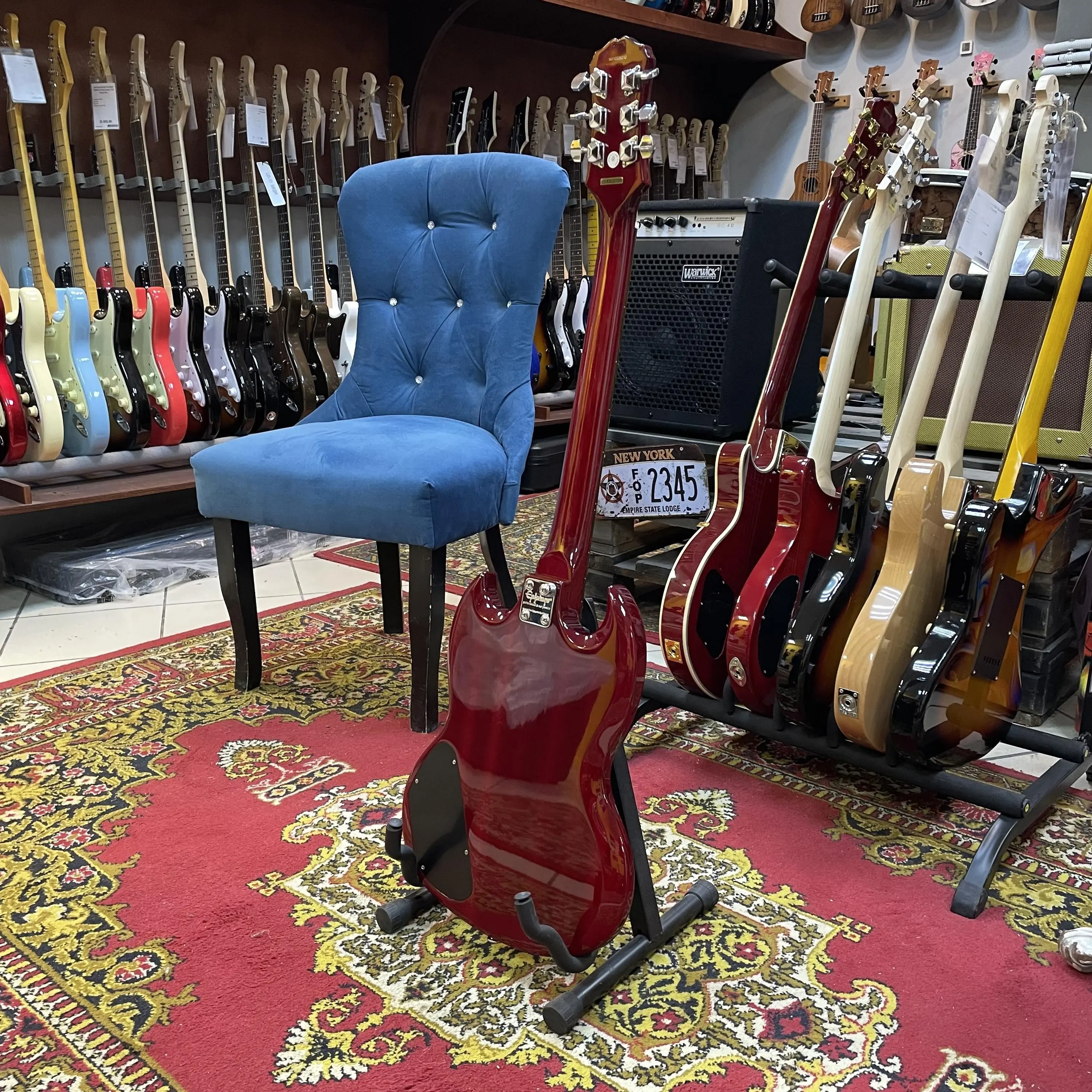 Изображение №9