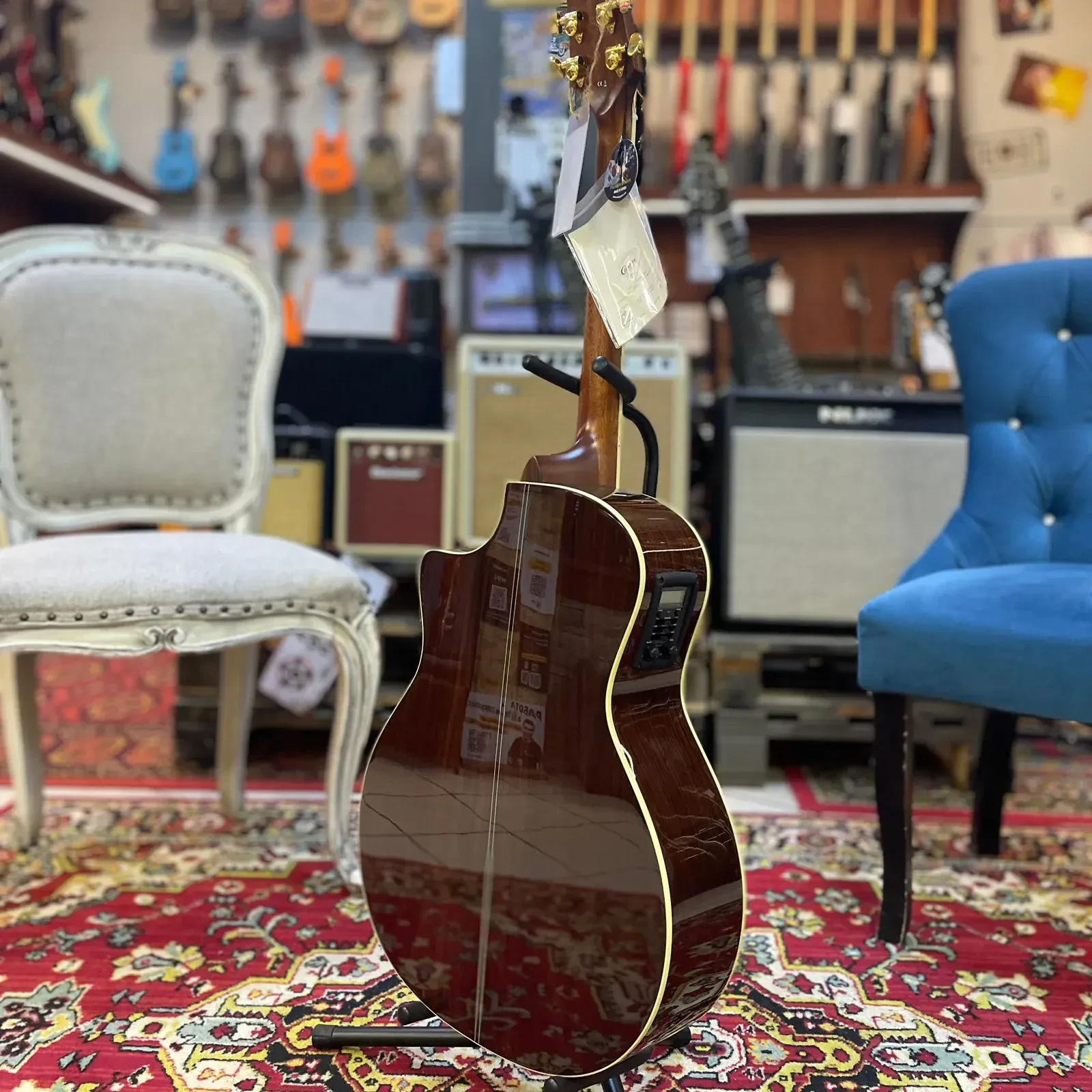 Изображение №10