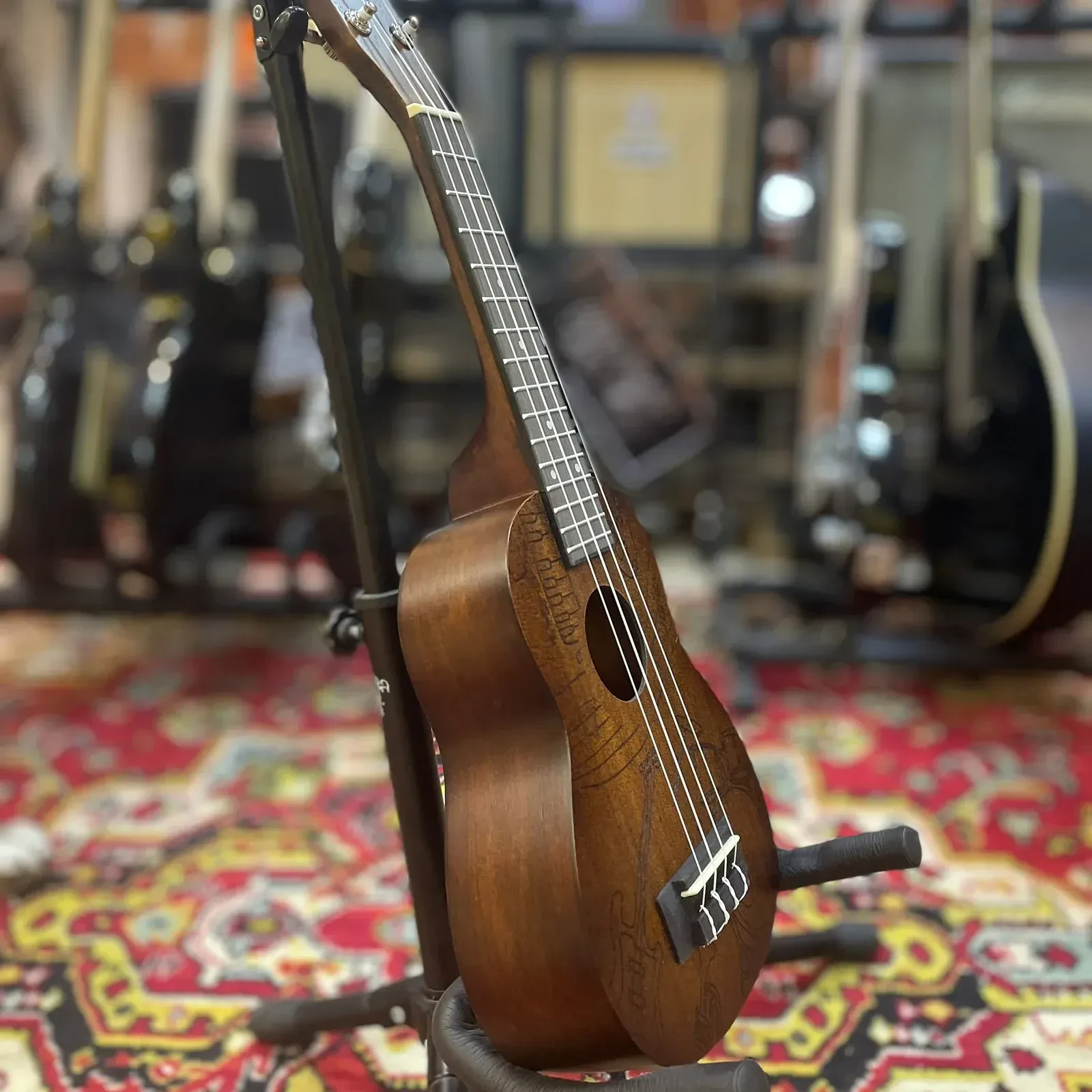 Изображение №9