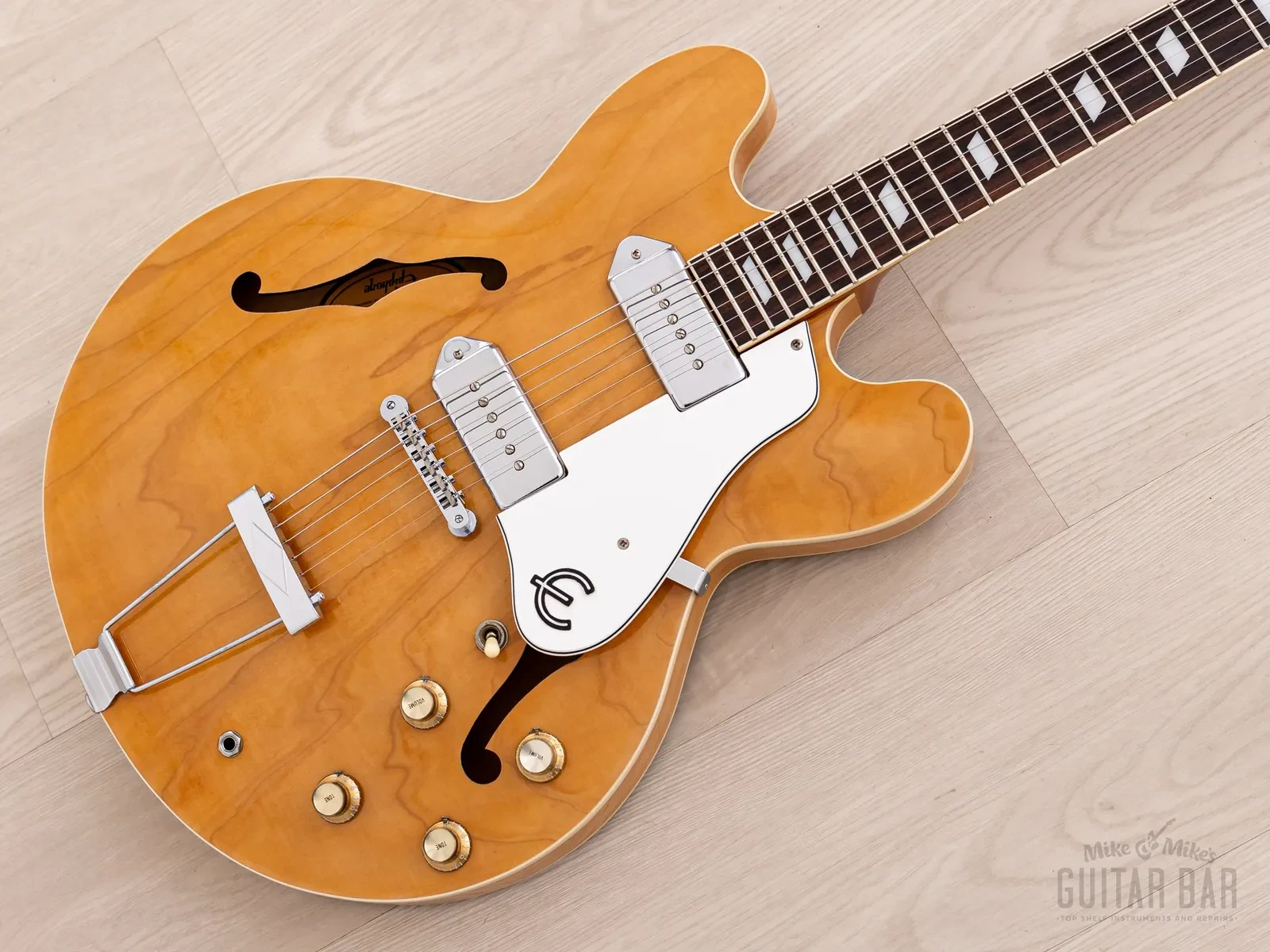 2001 Epiphone Casino Hollowbody Guitar Natural, Near-Mint w/ 1 11/16" Nut & Case