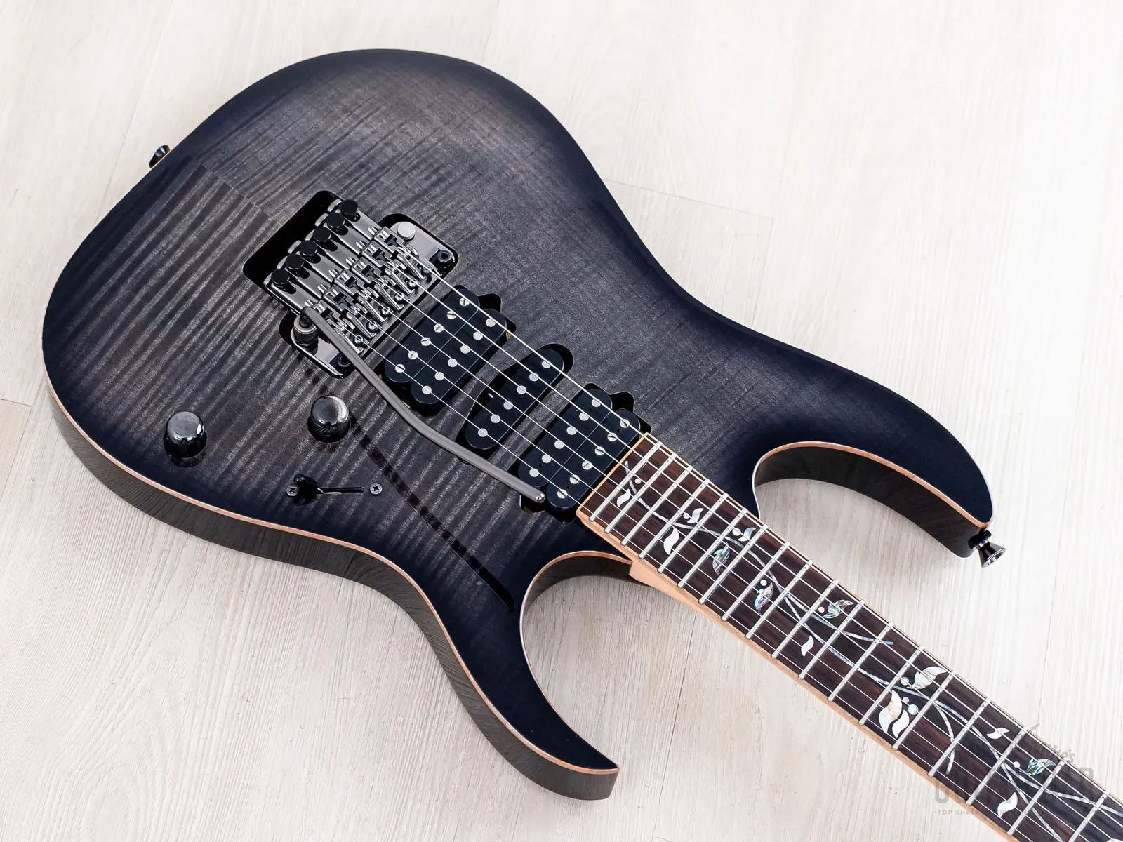 Изображение №9