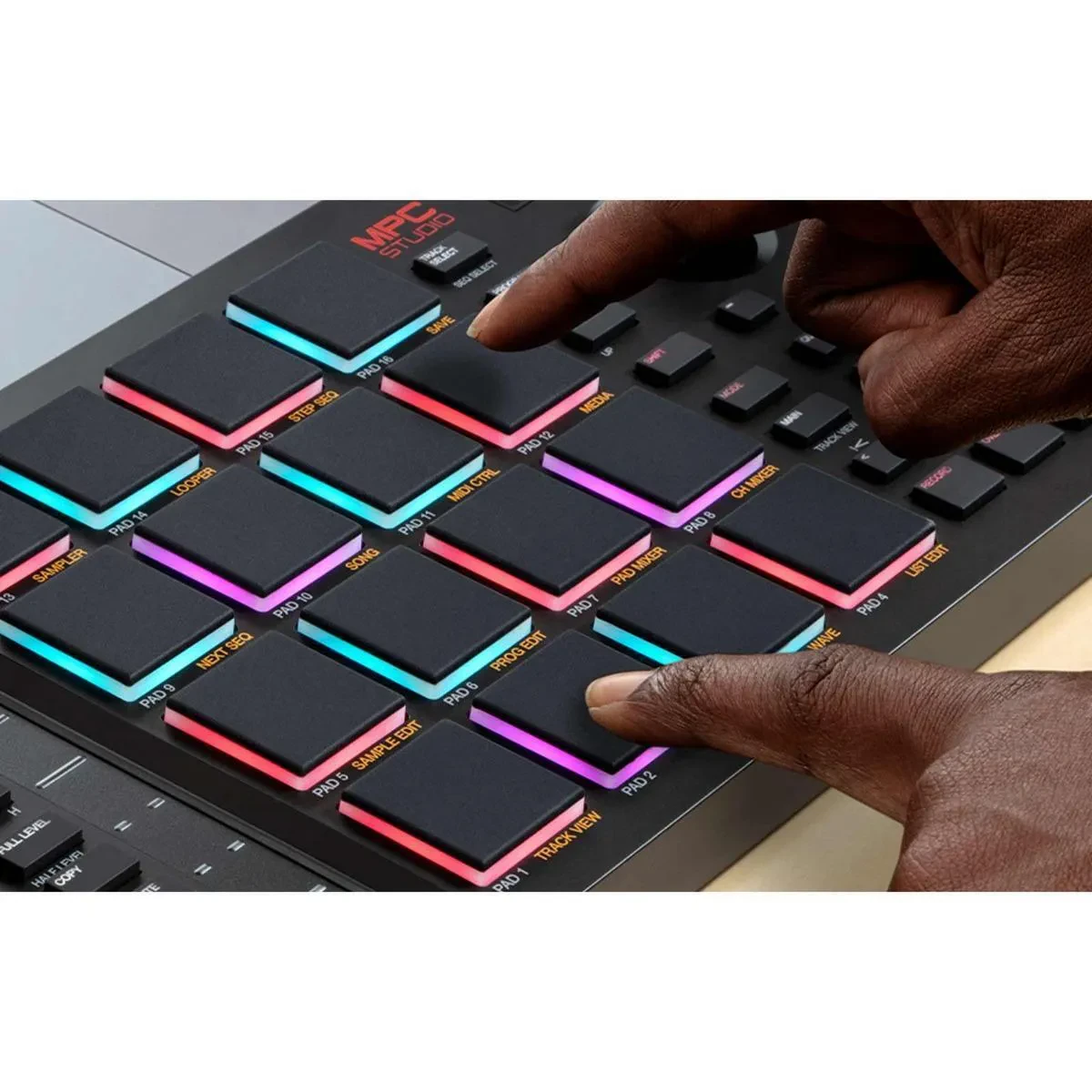 Изображение №4