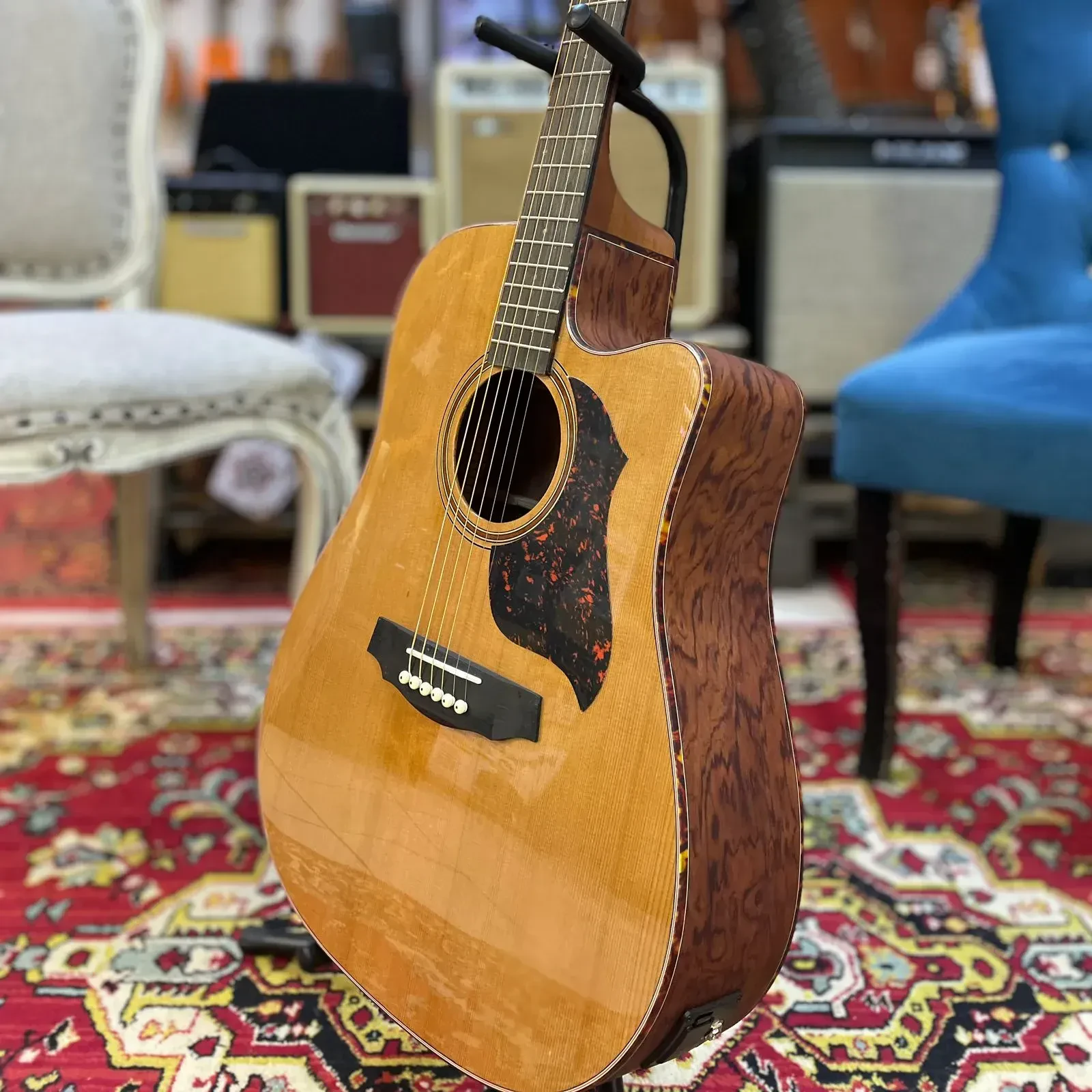 Изображение №4