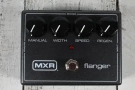 MXR M117R Flanger Pedal Electric Guitar Flanger Effects Pedal with Power Supply