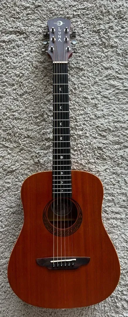 Электроакустическая гитара Luna Guitars SAFMAHGC Safari Mahogany