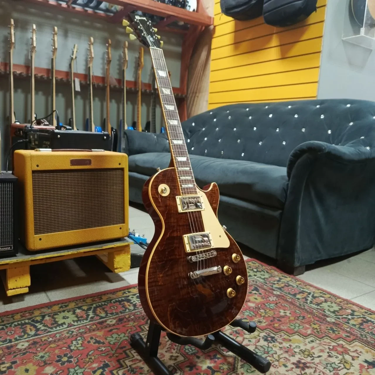 Изображение №6