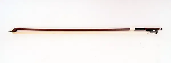Смычок для виолончели Doerfler 306A44 Cellobogen 6A