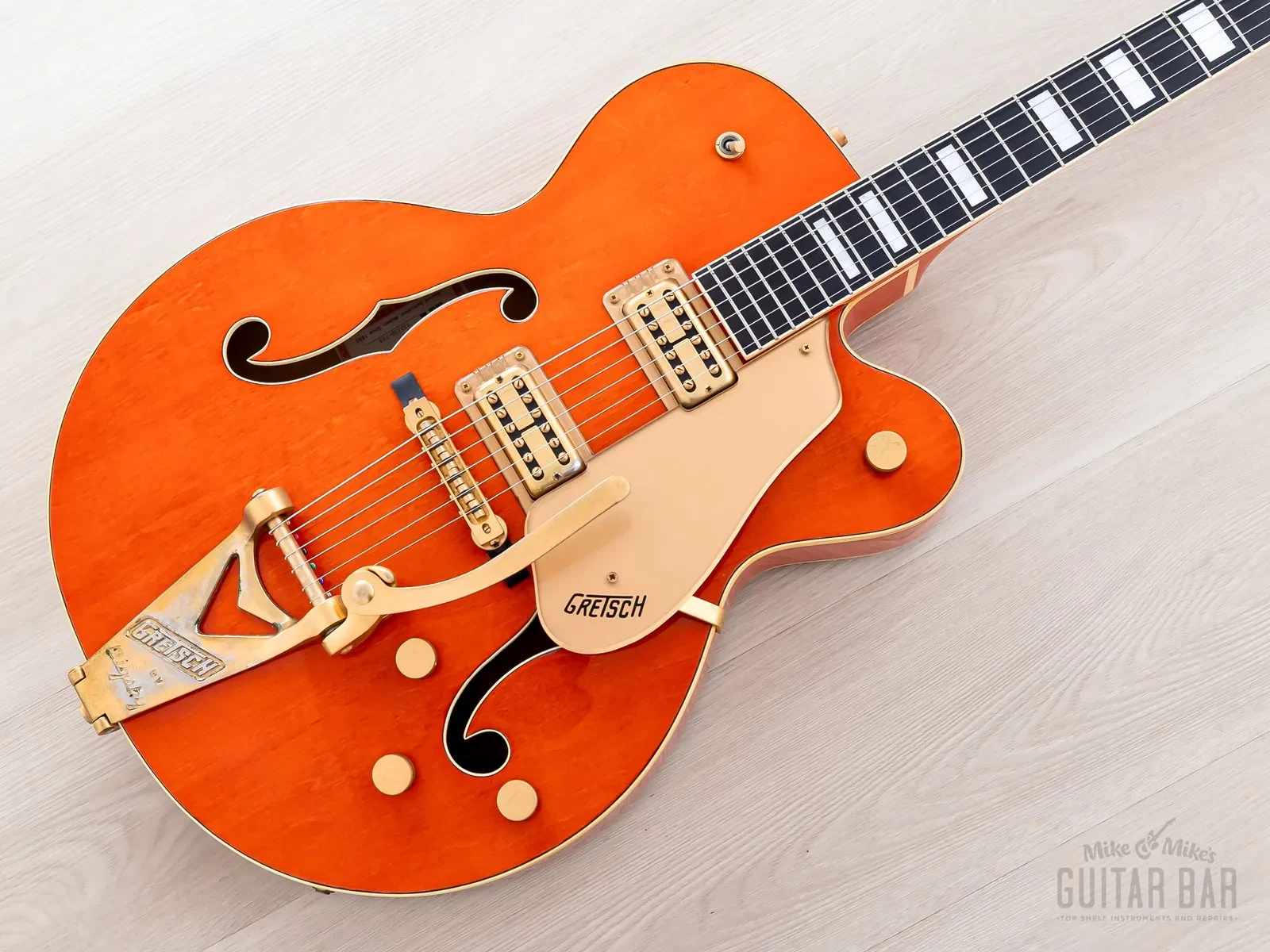 1993 Gretsch Nashville 6120 Chet Atkins, Near-Mint w/ Case & Hangtag