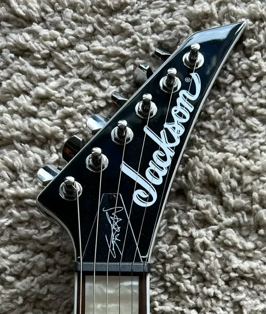 Изображение №5