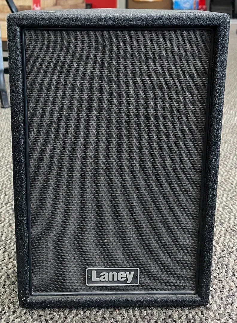 Laney Amps IRT-X Ironheart Powered Expansion Guitar Cabinet, 200 Watts