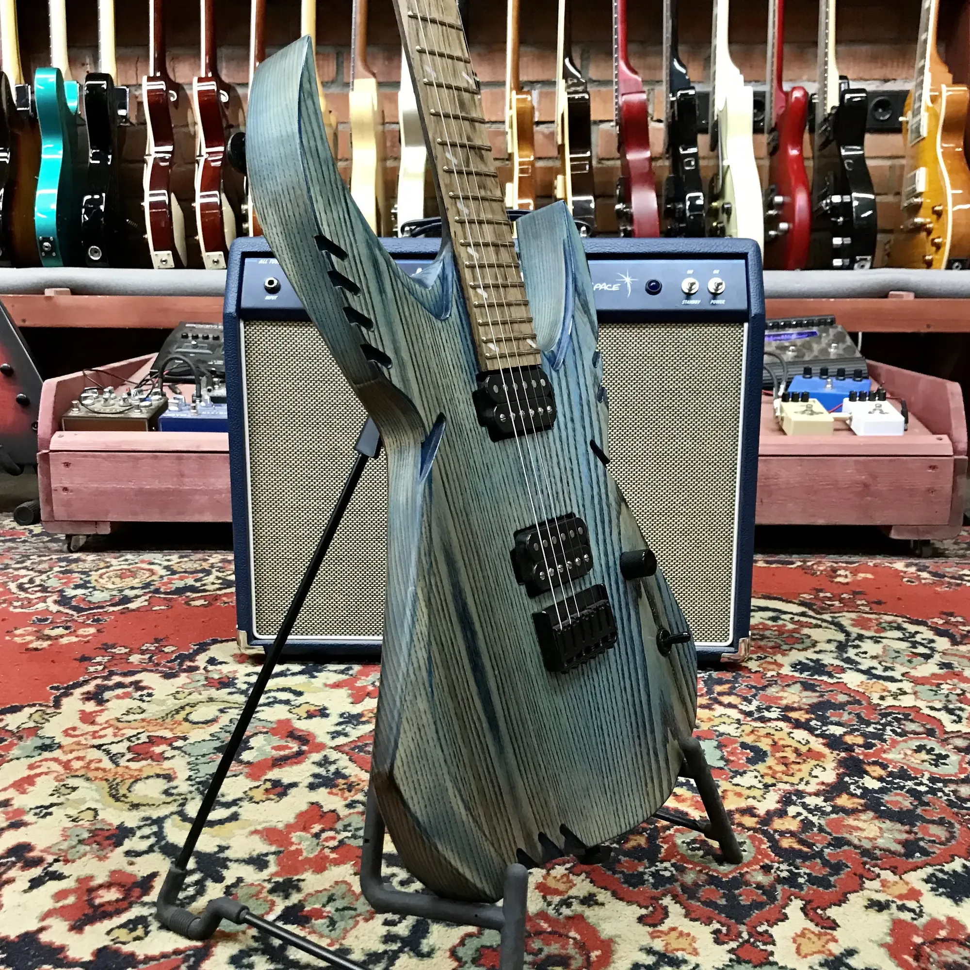 Изображение №10