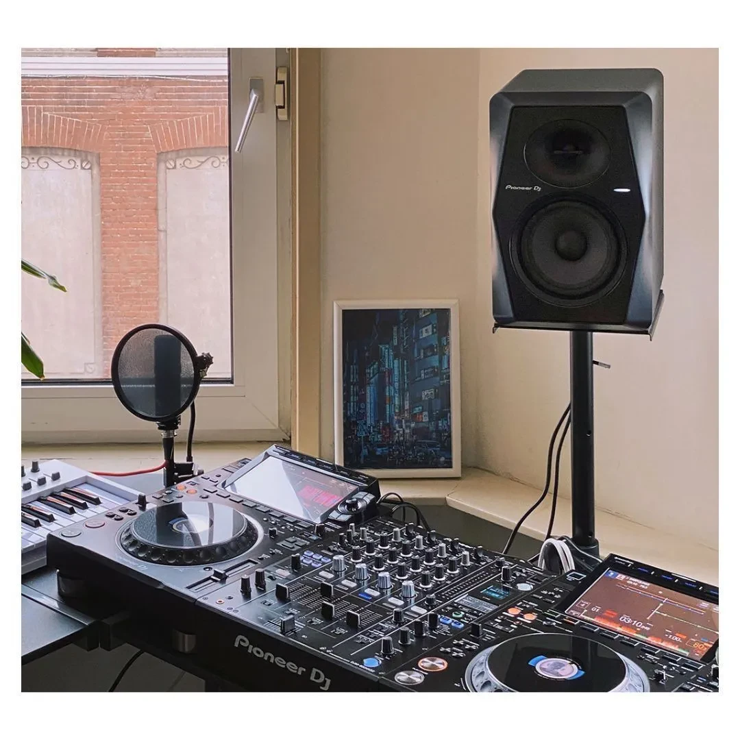 Изображение №7