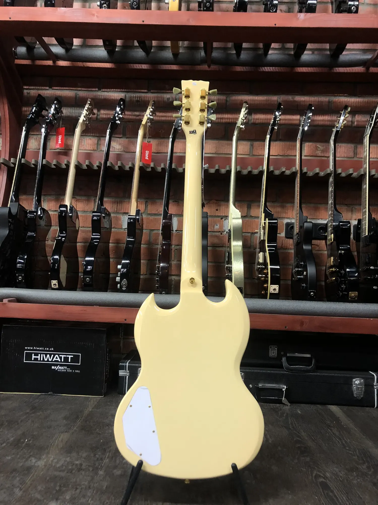 Изображение №6