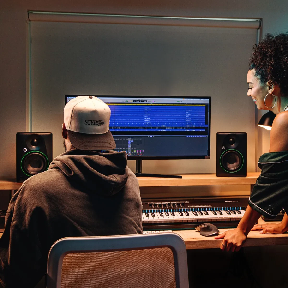 Изображение №11