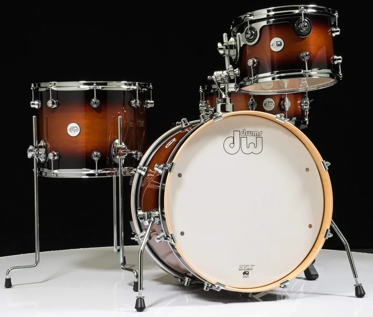 DW Drum Set, Gloss Lacquer (DDLG2004TB)