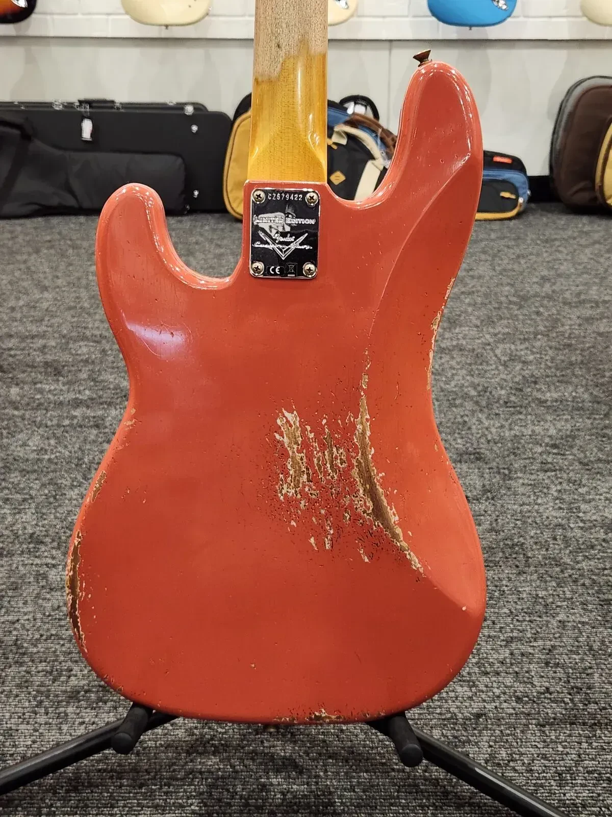 Изображение №6