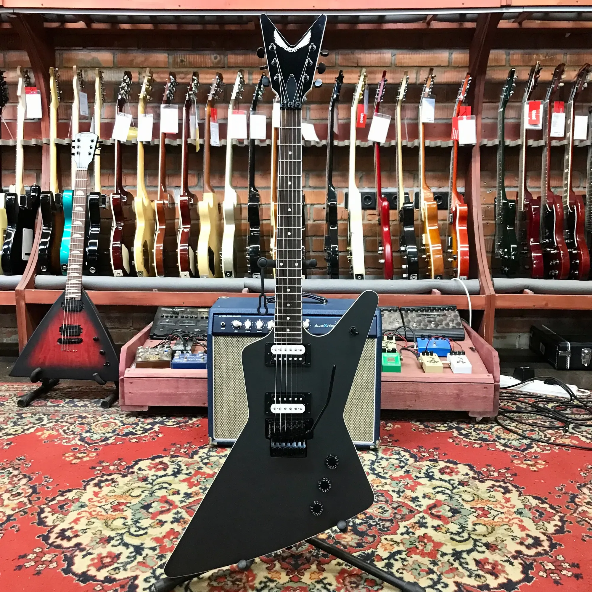 Изображение №4