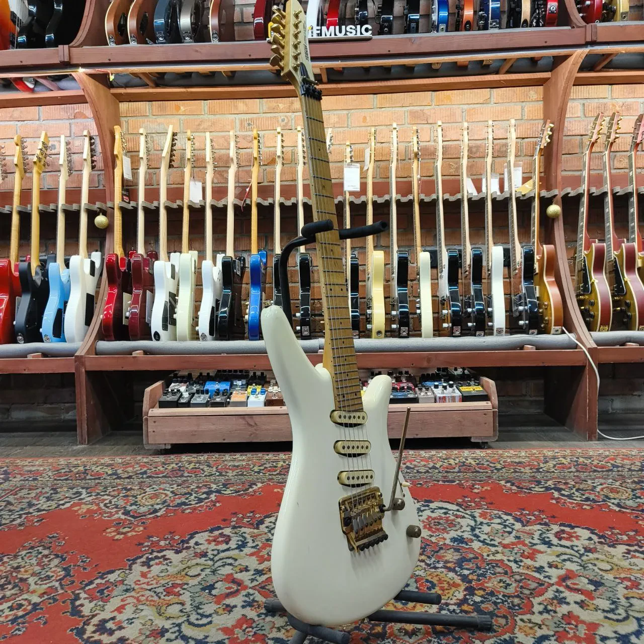 Изображение №7