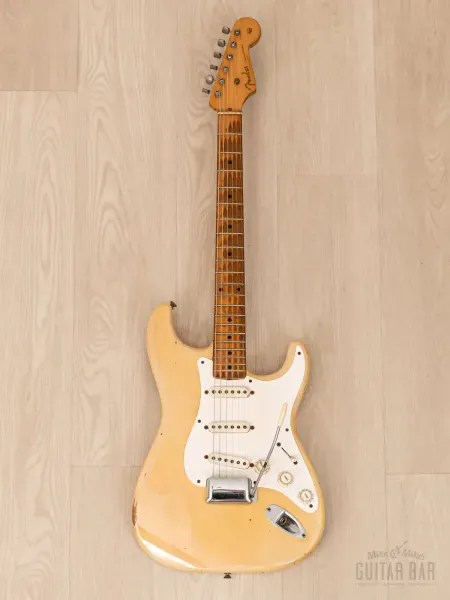 Электрогитара Fender Stratocaster SSS Blonde w/case USA 1956