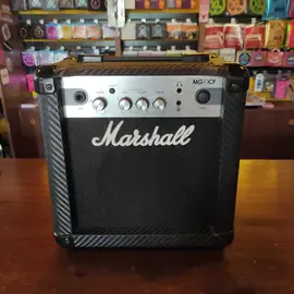 Комбоусилитель для электрогитары Marshall MG10cf Vietnam 2010