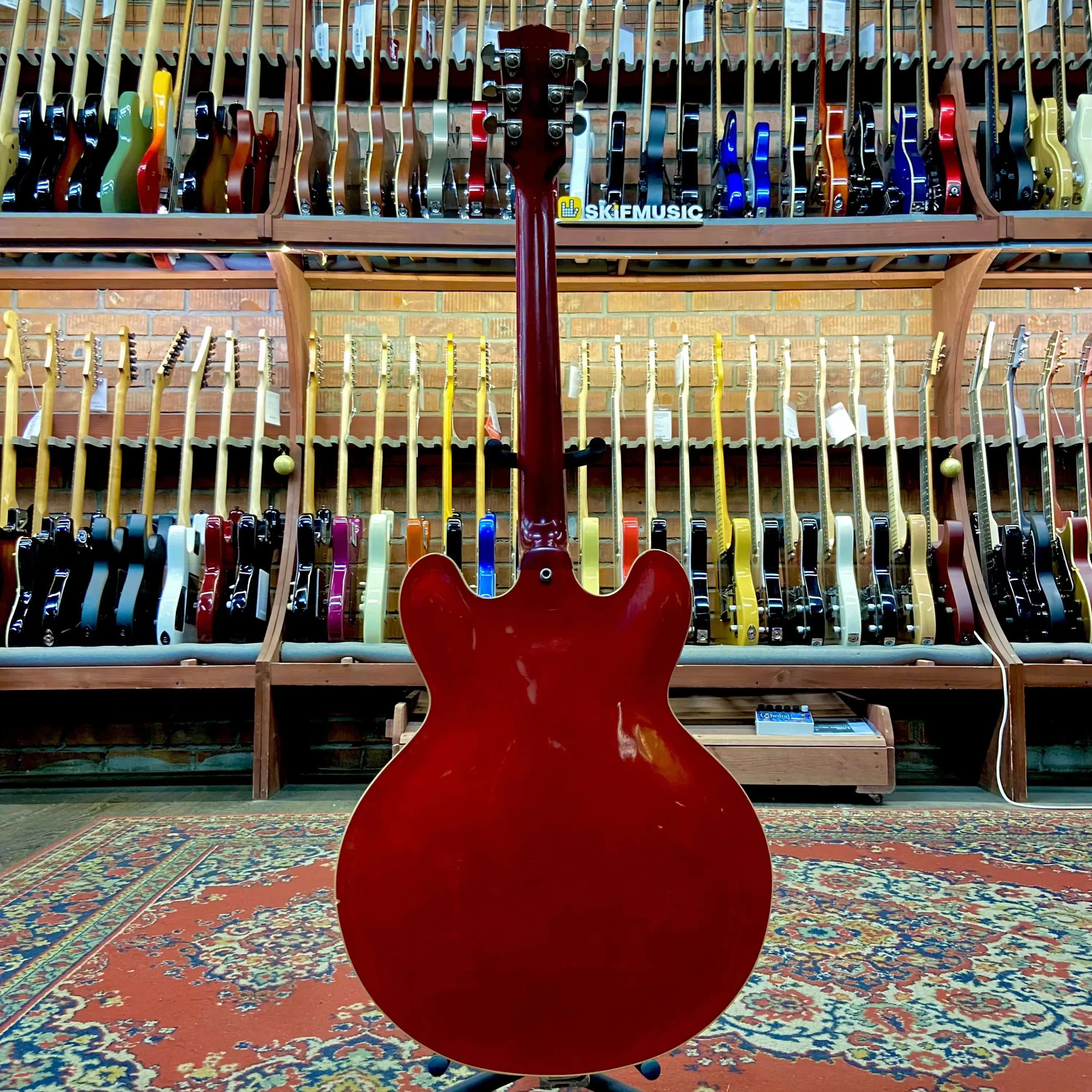 Изображение №6