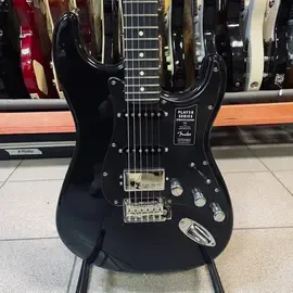 Электрогитара Fender Stratocaster HSS Ebony FB Limited-Edition Black Mexico 2022