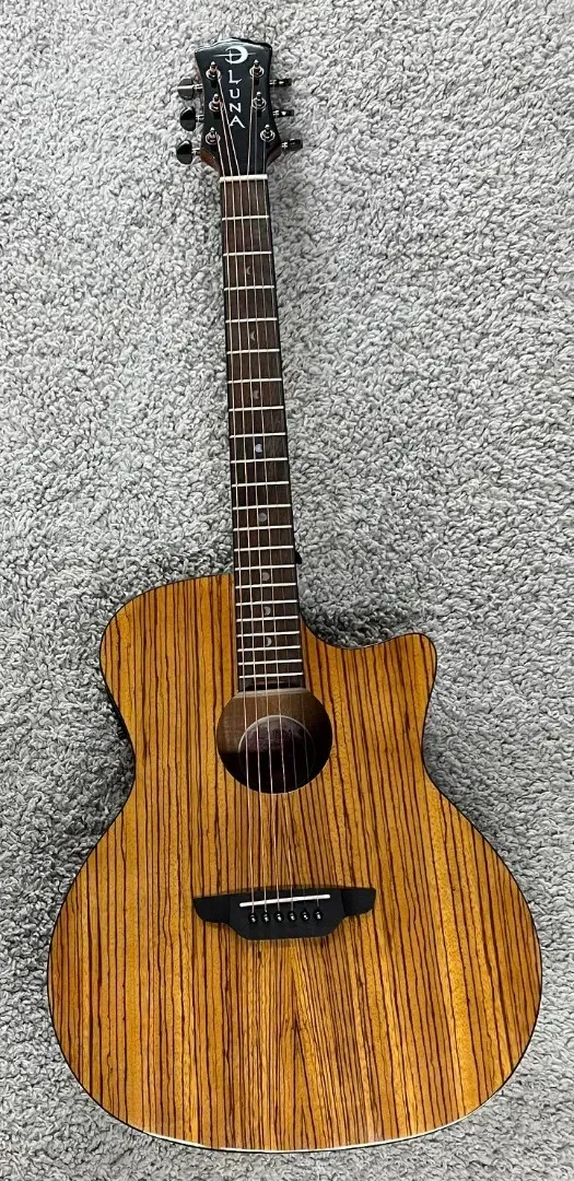 Б/У электроакустическая гитара Luna Guitars GYP E ZBR Gypsy Zebrawood Grand Concert