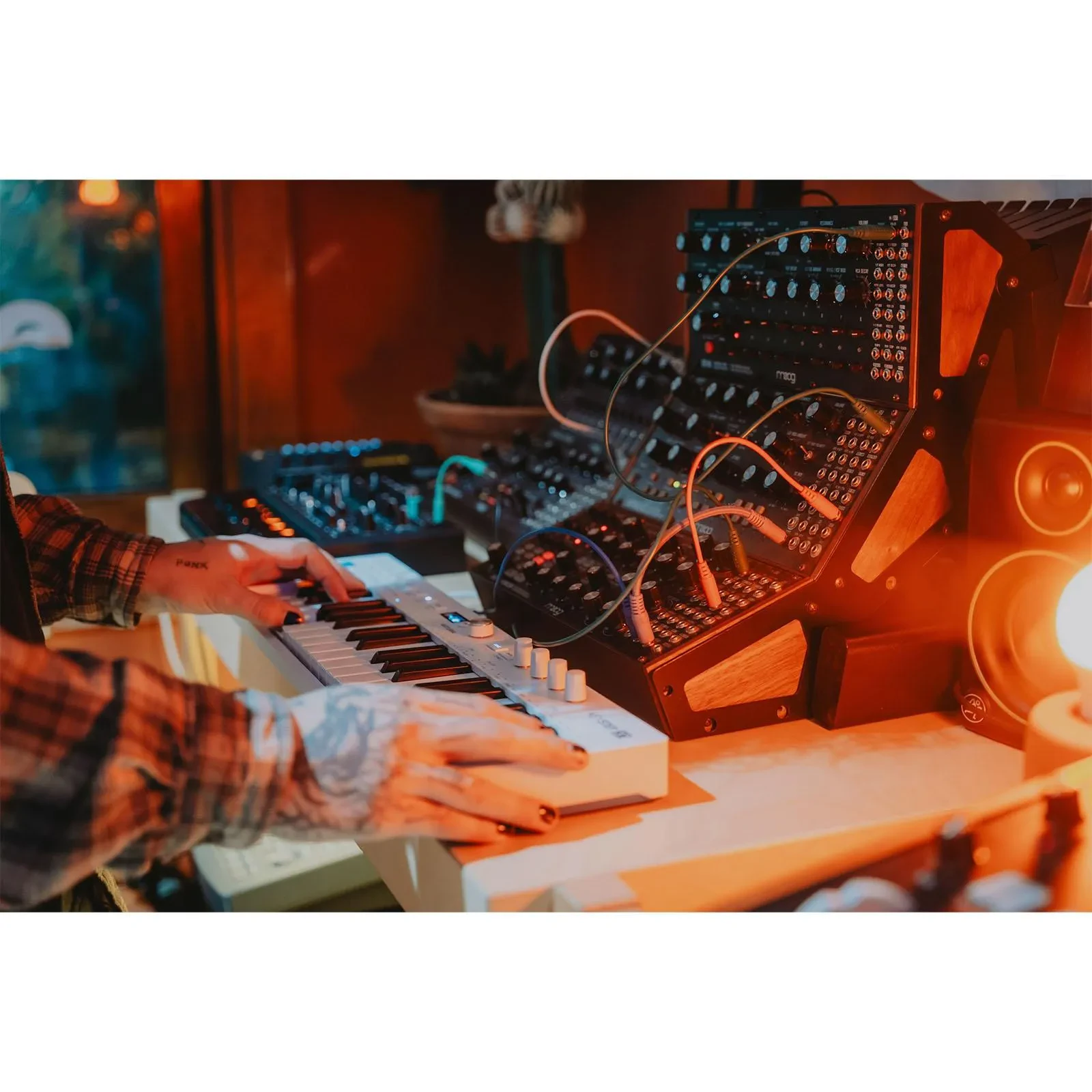 Изображение №12