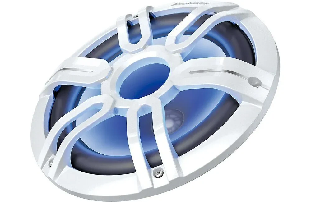 Изображение №6