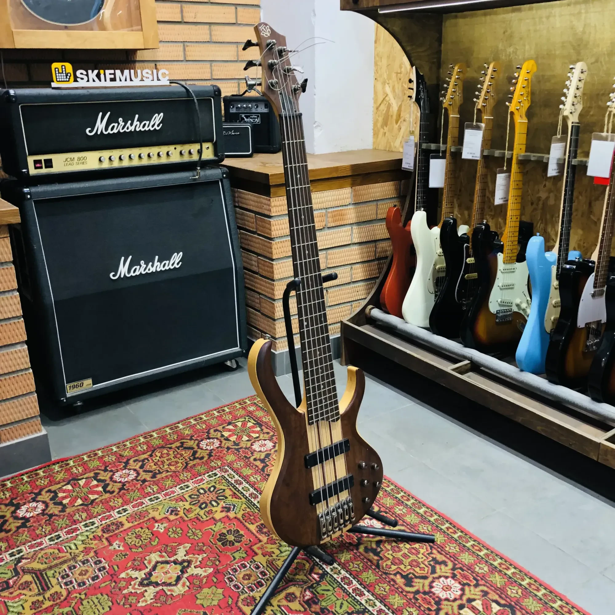 Изображение №5