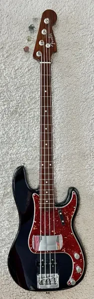 Fender Postmodern Precision Bass DLX Closet Classic, Rosewood Neck, Ebony Trans.