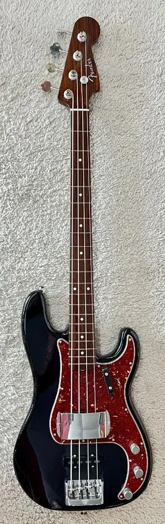 Бас-гитара Fender Postmodern Precision Bass DLX Closet Classic Rosewood Neck Ebony Trans