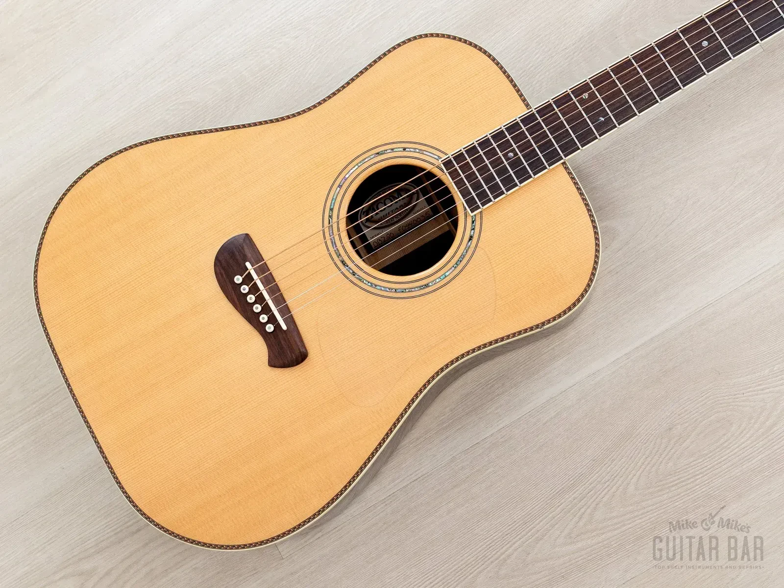 Б/У акустическая гитара Tacoma DBZ20 Dreadnought, ель/палисандр, с кейсом