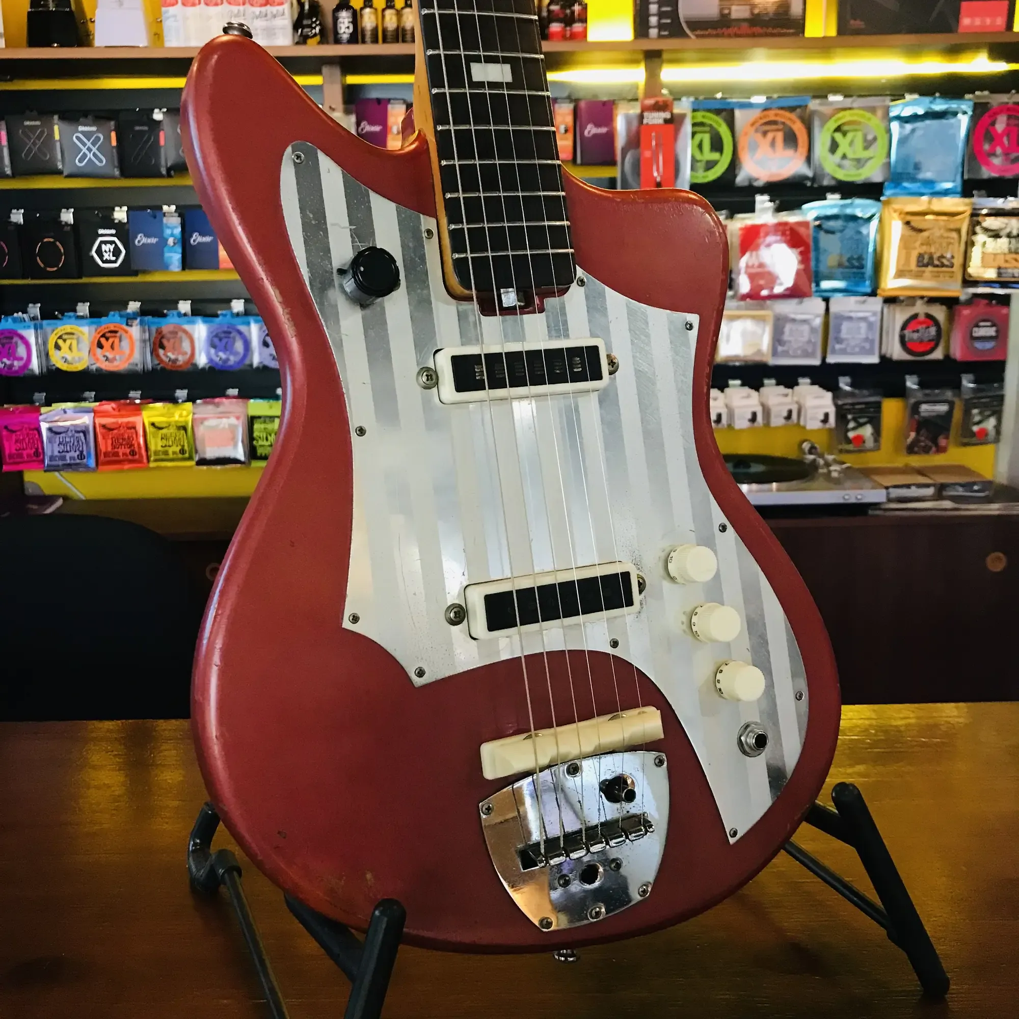 Электрогитара Guyatone LG-80T Wine Red Japan 1964