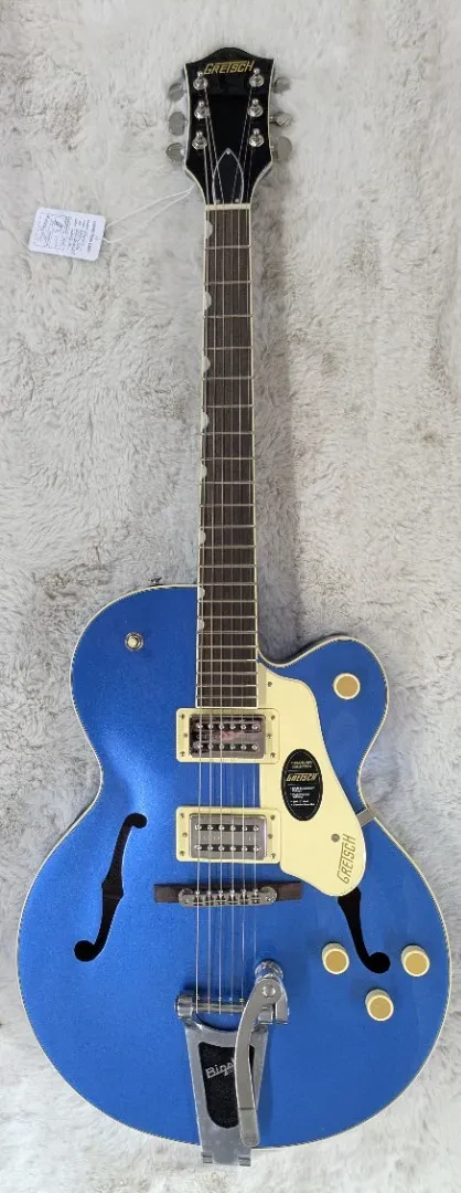 Gretsch G2420T Streamliner Hollow Body with Bigsby, Broad'Tron BT-3S, Fairlane Blue