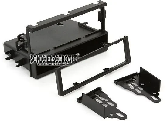 Metra 99-7951 Single DIN Install Dash Kit for 2004-08 Suzuki Verona/Chevy Aveo