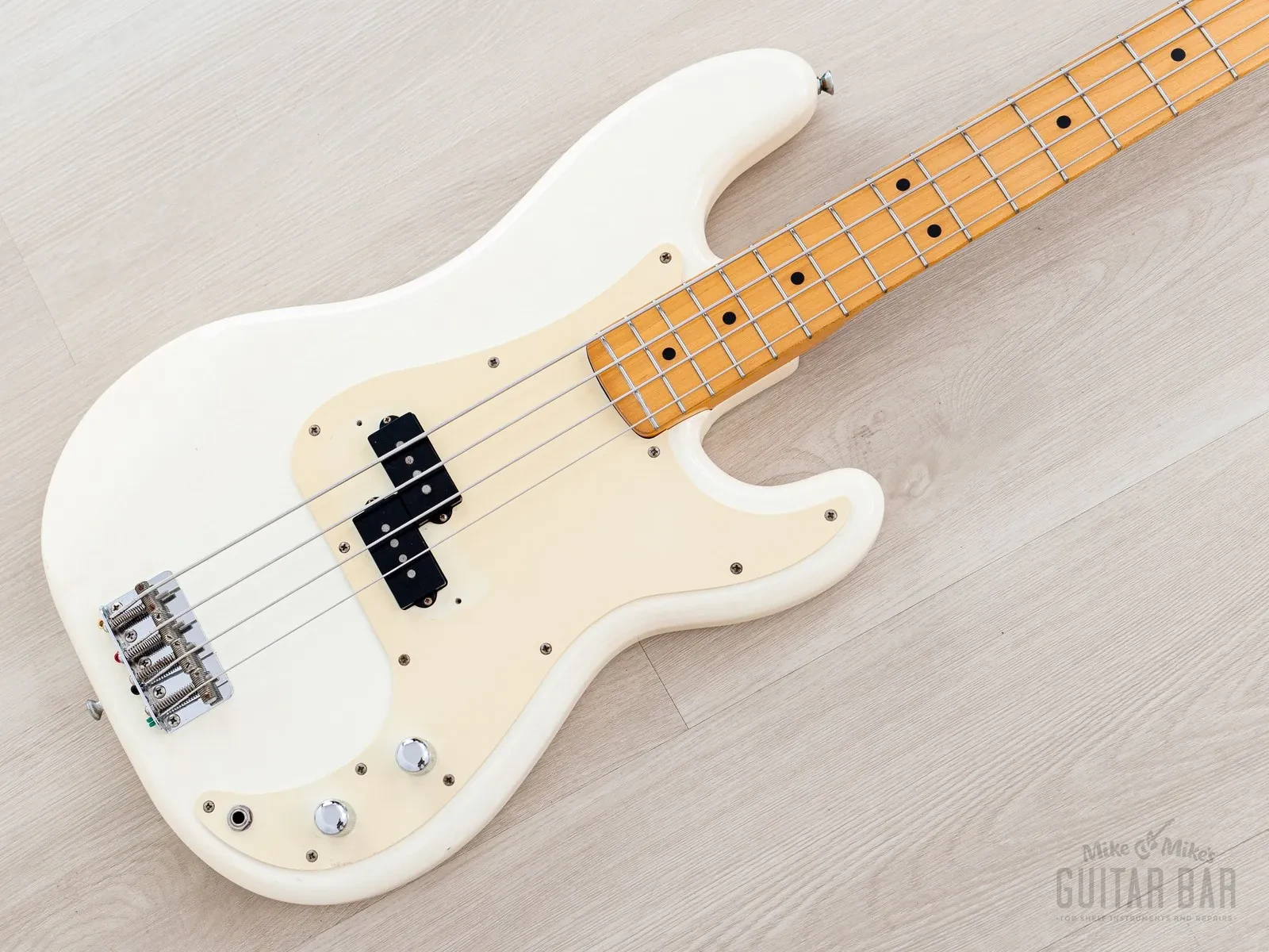 Б/У Бас-гитара Fender Precision Bass '57 Vintage Reissue PB57-70 JV 1982, ясень, Япония