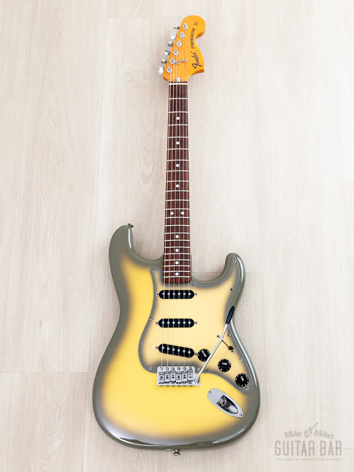 Электрогитара Fender Stratocaster 1972 Vintage Reissue ST72 Limited Edition SSS Antigua w/case Japan 2004