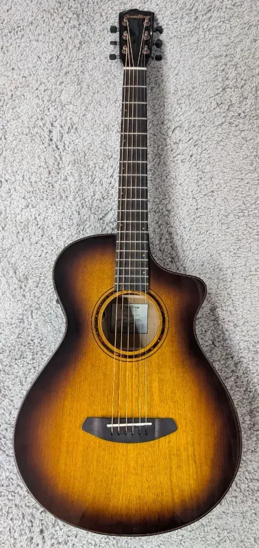 Электроакустическая гитара Breedlove ECO Pursuit Exotic S Concertina Amber