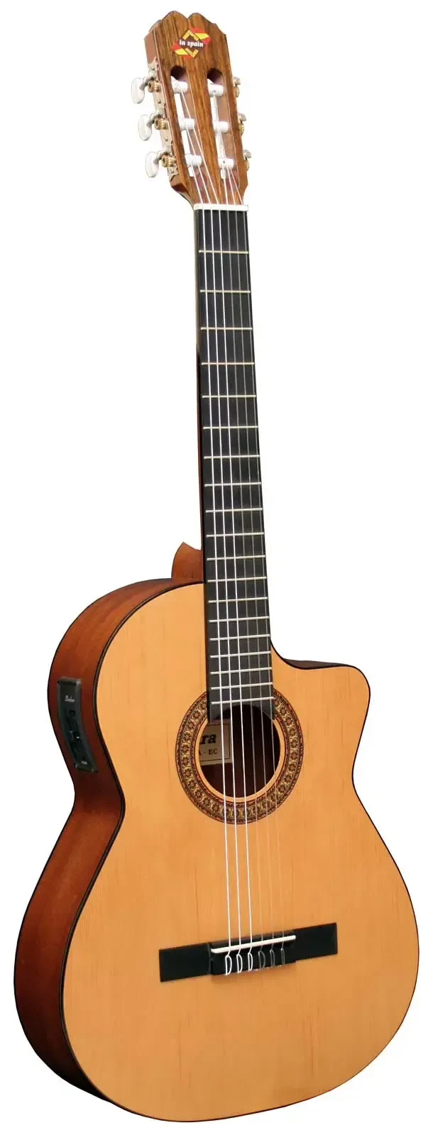 Классическая гитара с подключением Admira Juanita-EC