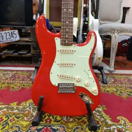 Электрогитара Fender Squier Classic Vibe 60's SSS Fiesta red China 2013s