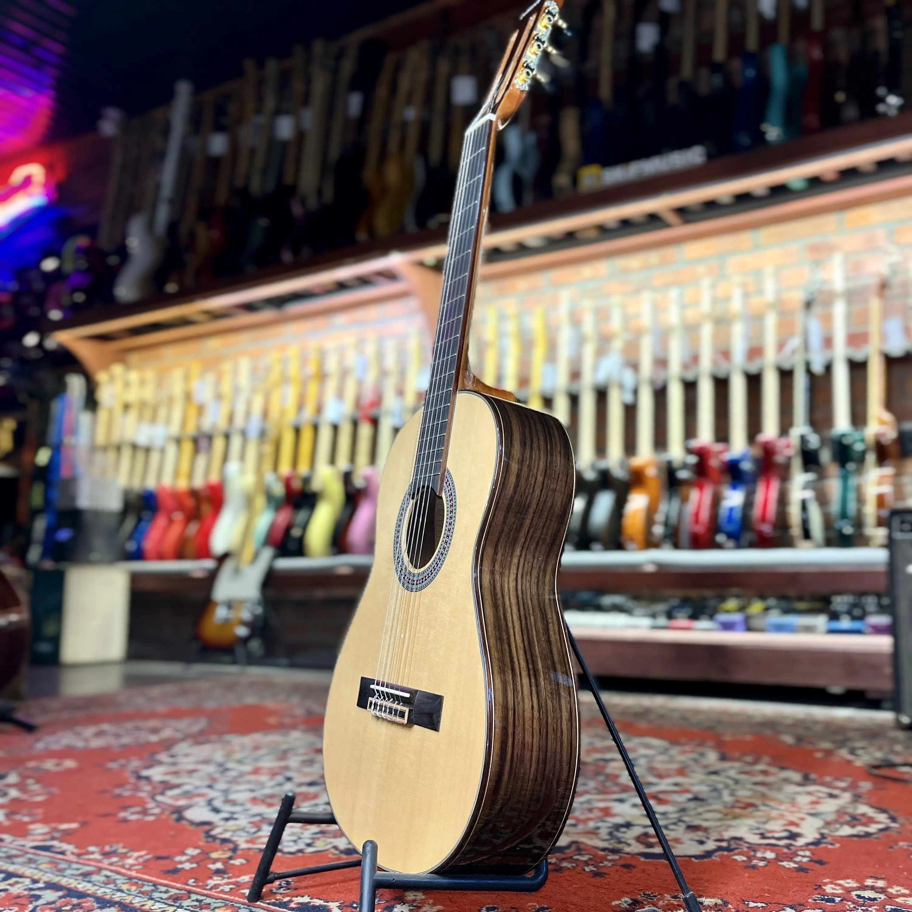 Изображение №9