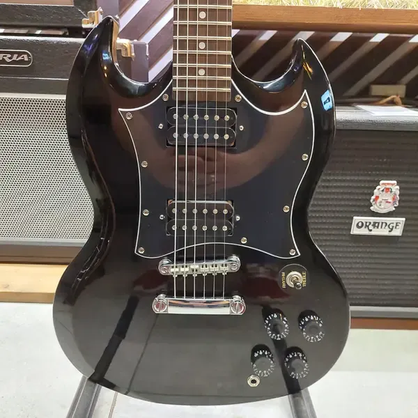 Электрогитара Epiphone G-310 SG HH Ebony w/gigbag Indonesia 2010s