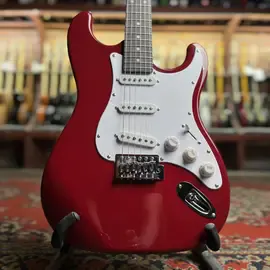 Электрогитара J&D Guitars ST-C Stratocaster SSS Red