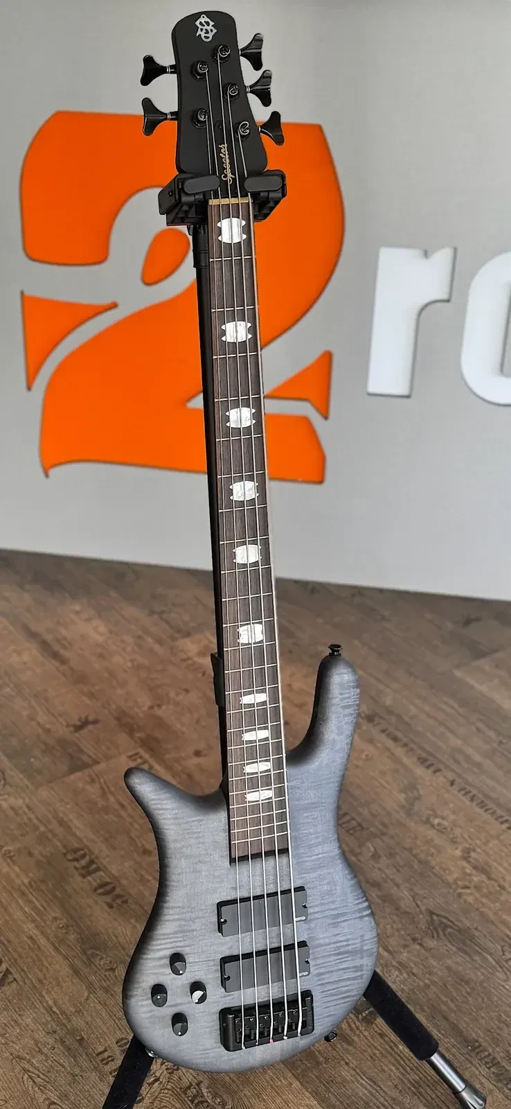 Изображение №2