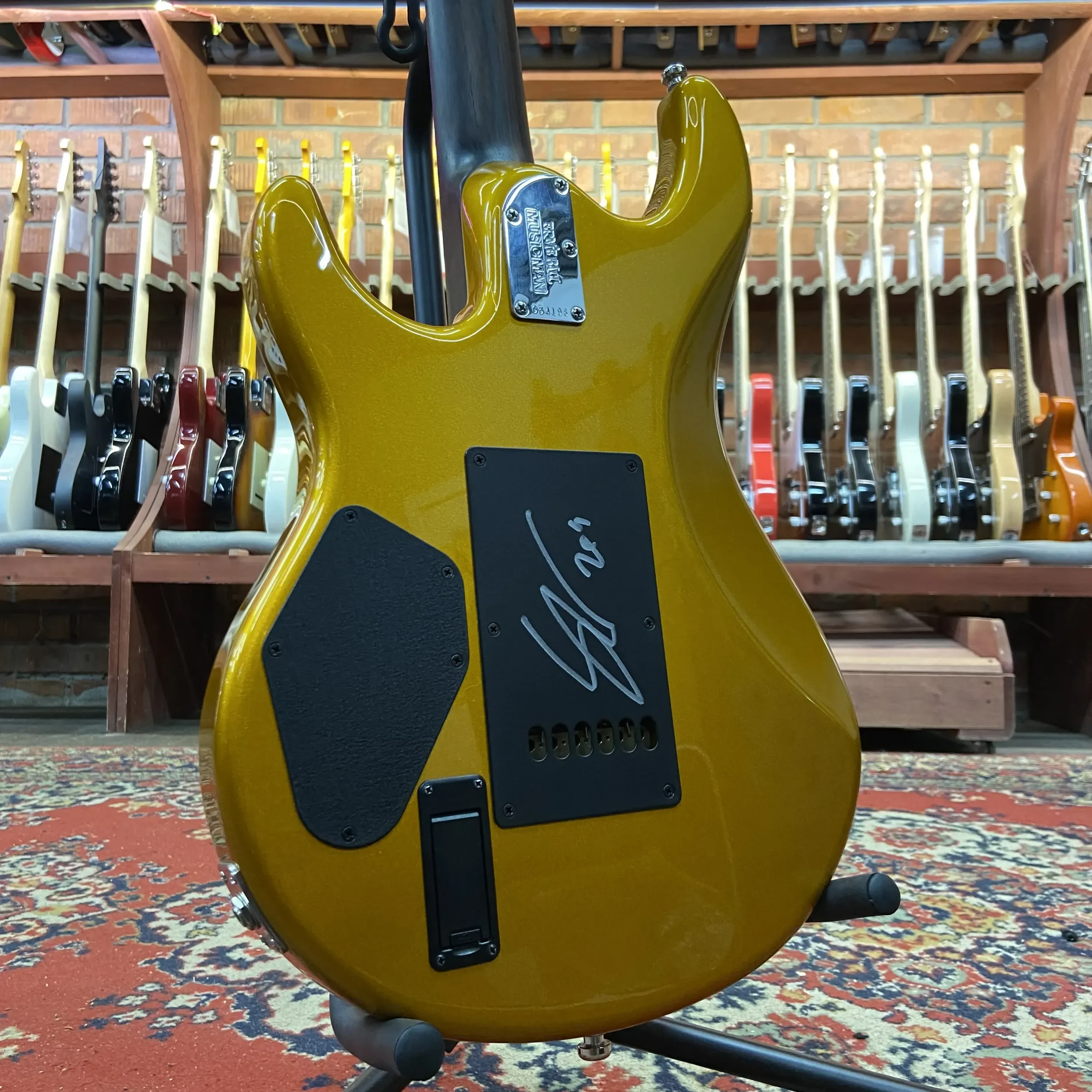 Изображение №13