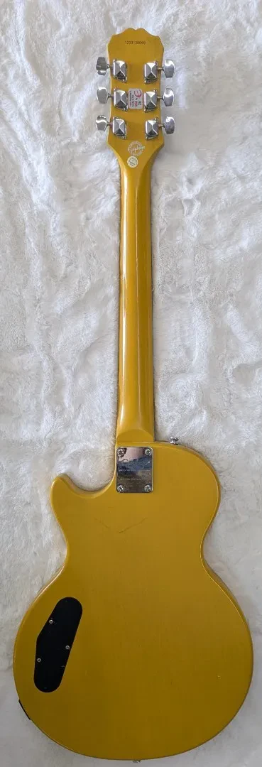 Изображение №6