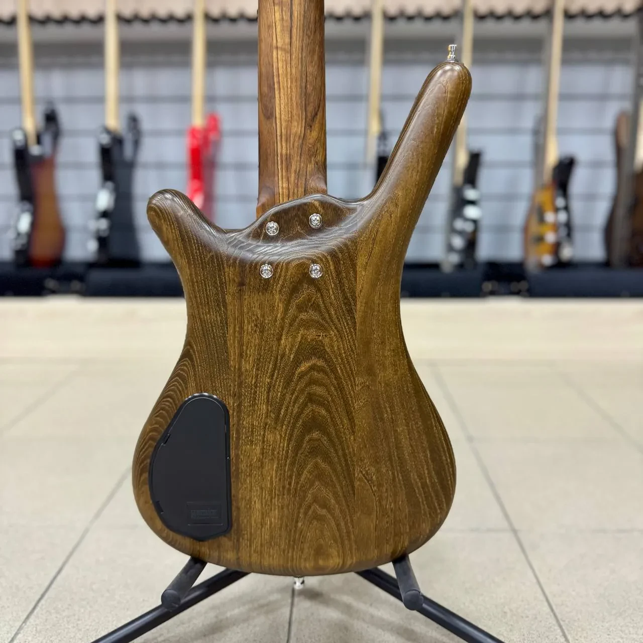 Изображение №10