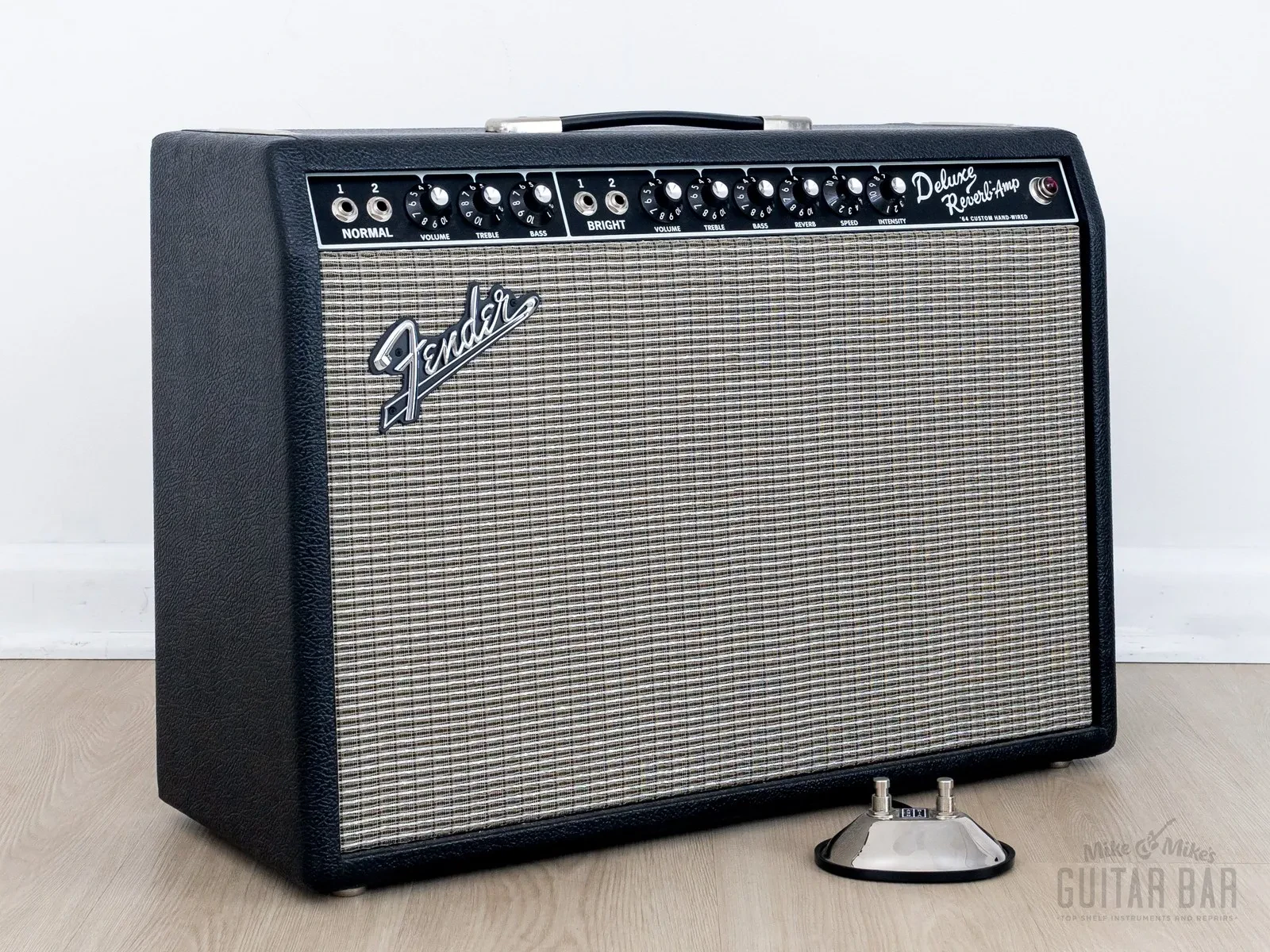 2017 Fender ‘64 Custom Deluxe Reverb Handwired Vintage Reissue Tube Amp w/ Ftsw